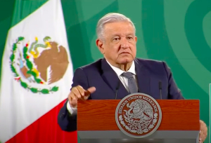 López Obrador advierte que nombrará a ex gobernadores del PRIAN en embajadas o consulados