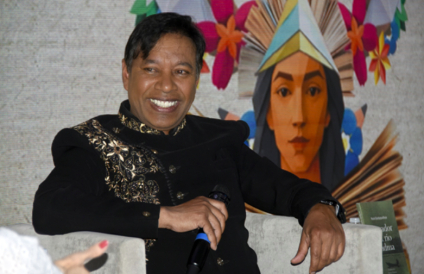 Ángeles Mastretta y el traductor Anisuz Zaman presentan obras en la FENALI 39