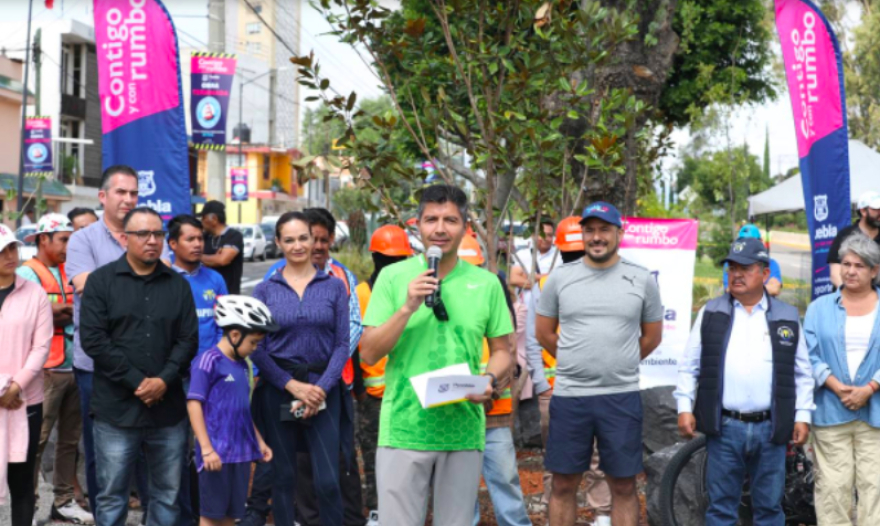 Recta a Cholula es ahora un corredor verde, con cuatro parques públicos, más de 500 árboles y 40 mil plantas polinizadoras