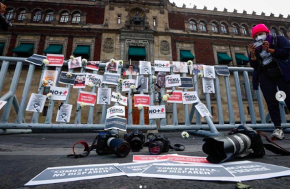 Asesinatos de periodistas en México escala otra vez a la Unión Europea