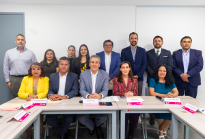 Instala Pepe Chedraui y MariElise Mesa Directiva del Sistema DIF Estatal