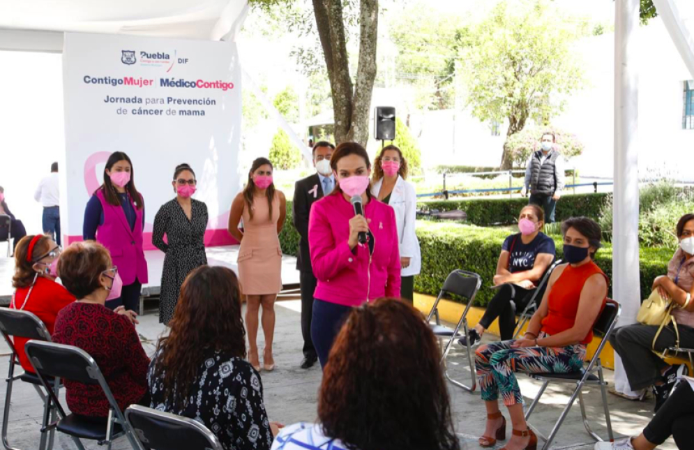 Liliana Ortiz da banderazo de salida a jornadas para prevenir el cáncer de mama