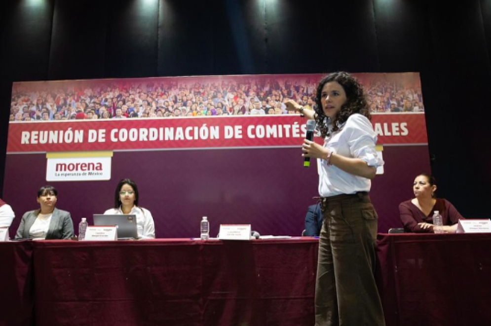 Luisa Alcalde presume que donde gobierna Morena no hay baches