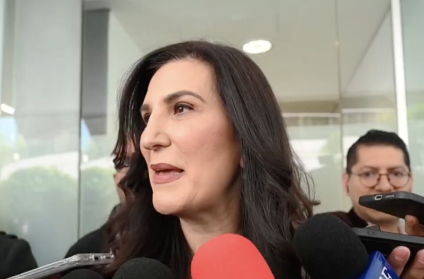 Llama Kenia López Rabadán al régimen para encontrar ruta política sin colusión con los cárteles