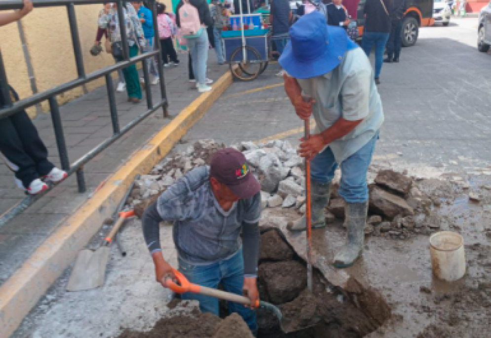CAPAMH atiende reportes ciudadanos y mantiene trabajos de mantenimiento