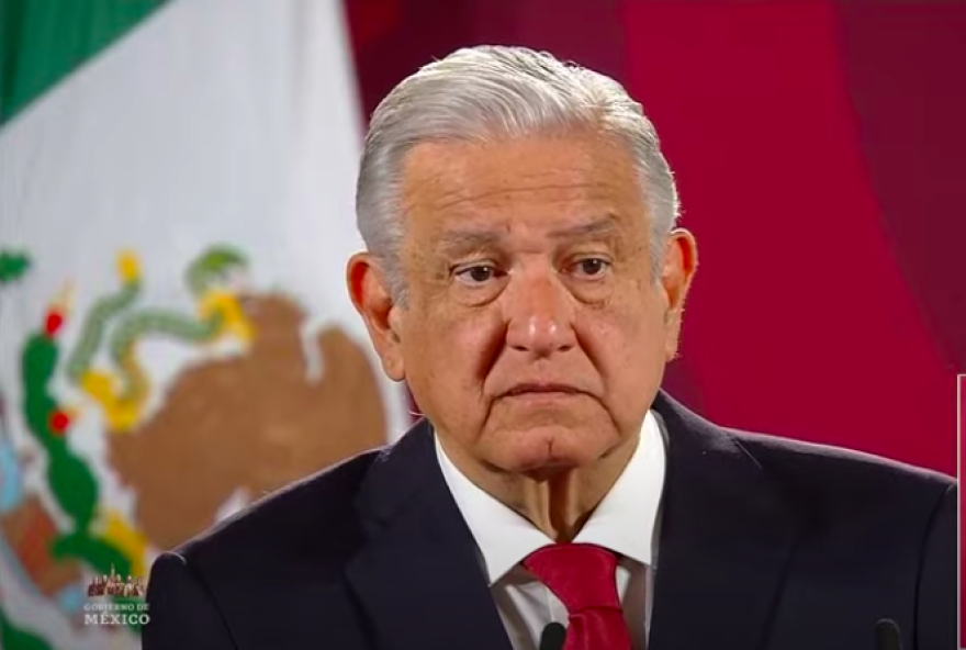 Pide López Obrador a hijos y familiares portarse bien; “estoy aquí para acabar con la corrupción”, asegura