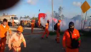 Guardia Nacional y policía de Tabasco agreden a manifestantes en Dos Bocas