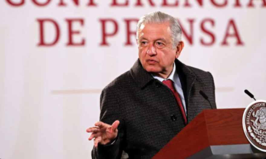 AMLO revira a Blinken y le cuestiona porque financia empresa de Claudio X. González