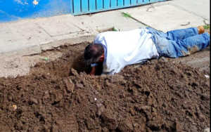 Continua CAPAMH trabajos de desazolve y fugas de agua
