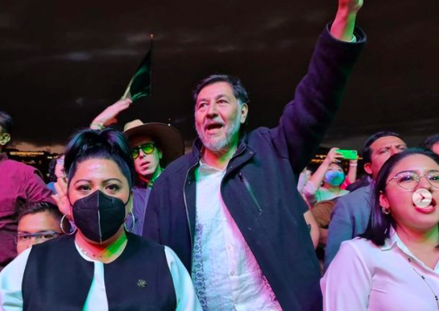 Noroña presume que AMLO “está por entrar a la lista de los más grandes presidentes de México”