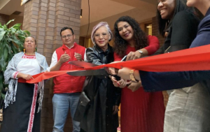 Entrega aula Cuéllar Cisneros en preescolar de Tizatlán