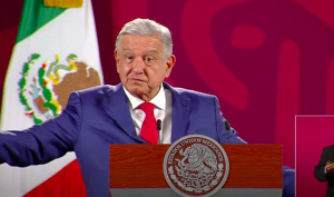 AMLO critica que europeos hablen sobre reforma electoral y los acusa de avalar fraudes en México