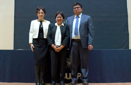Dicta conferencia en la BUAP la subgobernadora del Banco de México