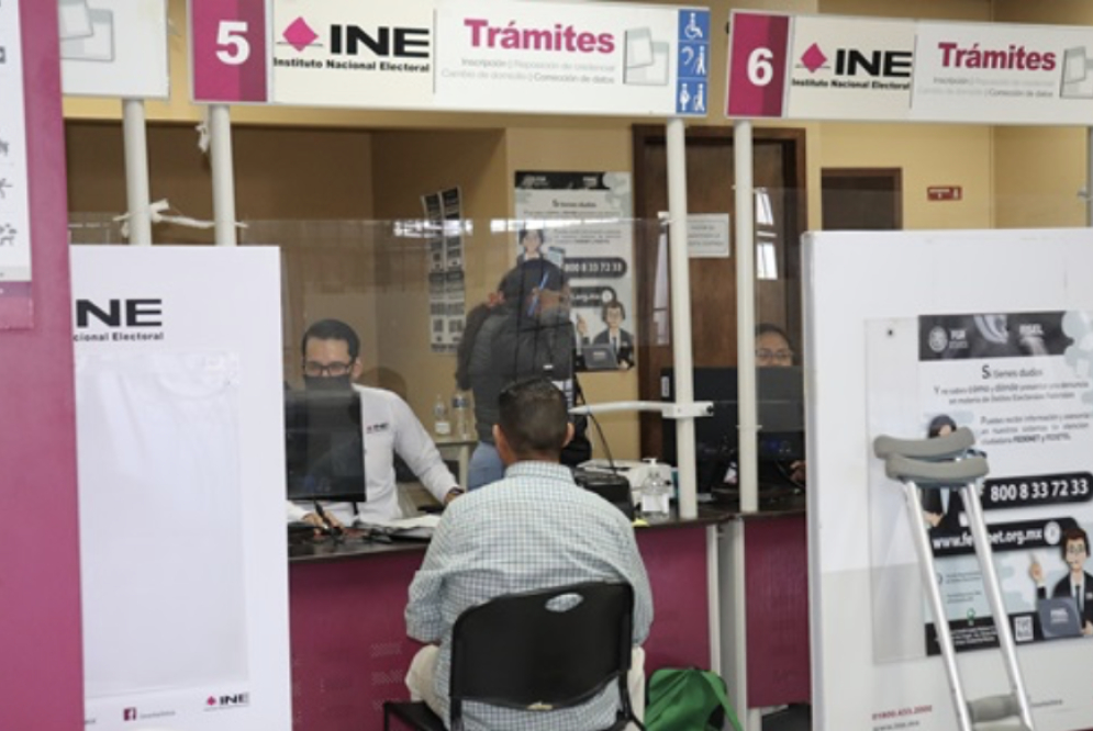 Restablecen entrega de credenciales para votar