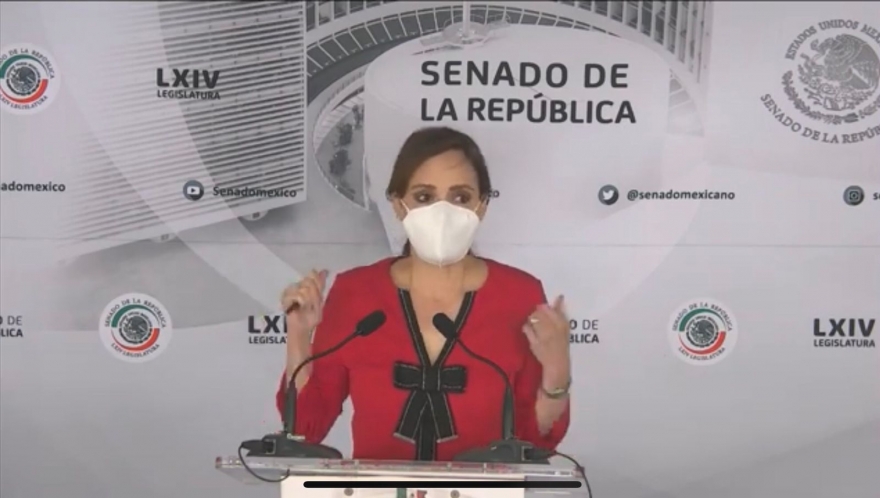 AMLO va contra quienes cargan un micrófono, no contra quienes cargan un cuerno de chivo: Lilly Téllez