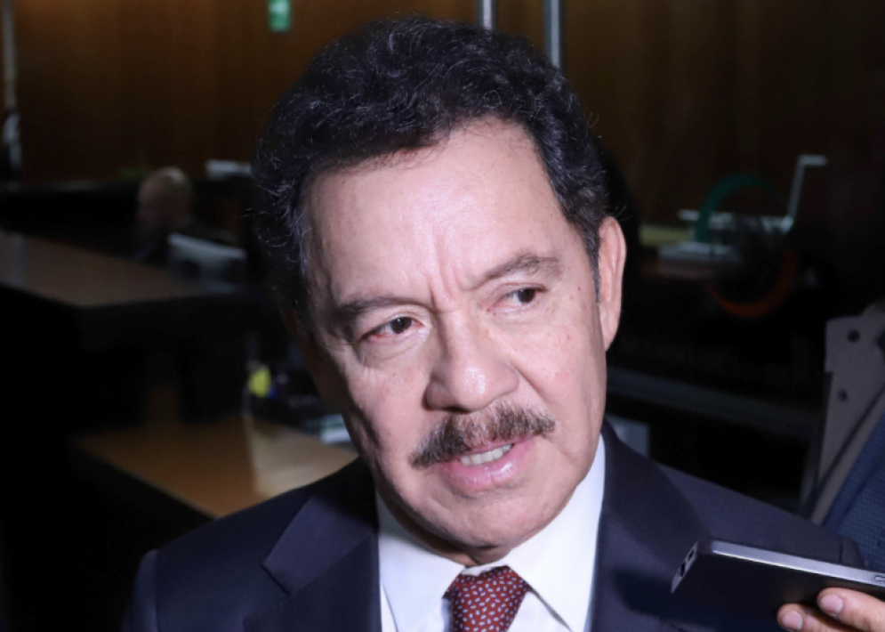 Mier reconoce errores en el Plan B