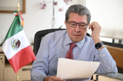 Monreal pide tolerancia a diputados y evitar la “irracionalidad o el odio”