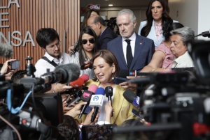 Xóchitl Gálvez exhibe frente a magistrados del TEPJF que el INE minimizó mapa de riesgos frente al crimen organizado en las elecciones