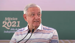 AMLO presume que por sus programas sociales a los cárteles les cuesta reclutar jóvenes