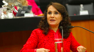 Presentan a Dolores Padierna como enlace legislativo entre la SEP y el Senado