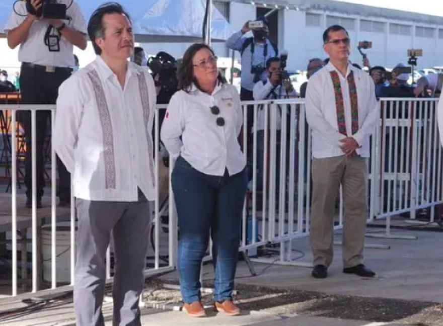 Cuitláhuac García asegura que opositores tienen miedo a que Rocío Nahle se convierta en gobernadora