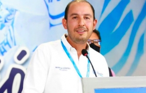 Mientras AMLO busca subir plusvalía de la &quot;Chingada&quot;, los hospitales están saturados: Marko Cortés