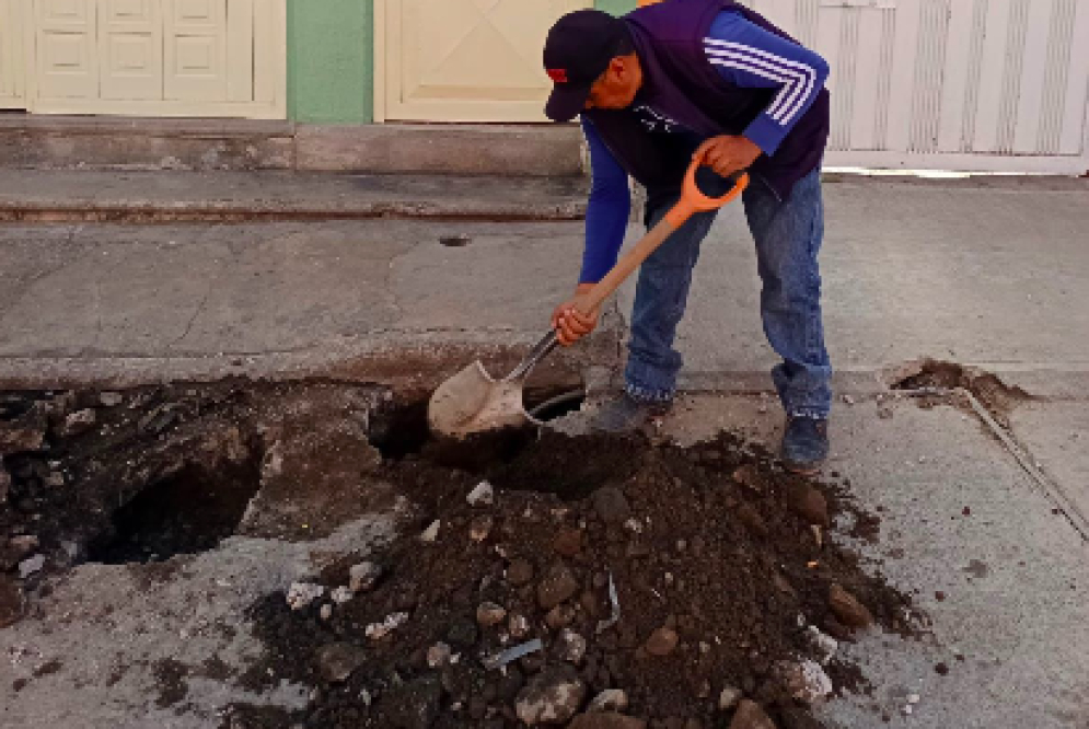 Atención permanente a la red de agua y drenaje en Huamantla
