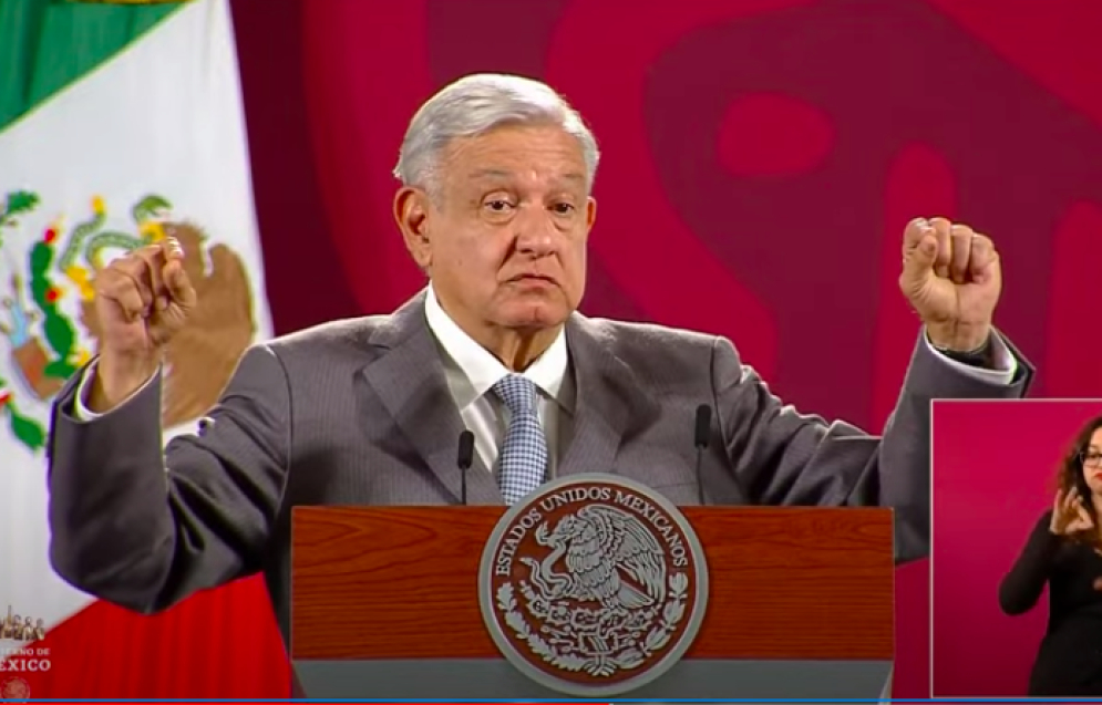 AMLO encabezará marcha a favor de su gobierno en respuesta a la marcha por la democracia