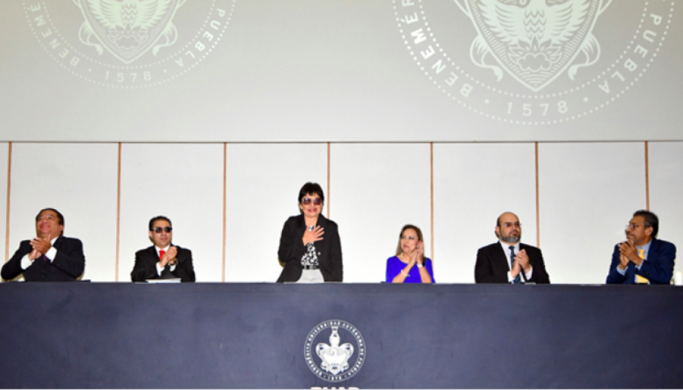 Rectora preside Cuarto Informe de Labores y toma de protesta en la Facultad de Administración