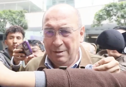 Moreira exhibe división al interior del régimen