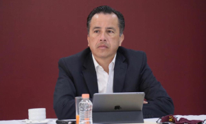 Logra Cuitláhuac García unión del bloque morenista en su contra por caso Del Río Virgen