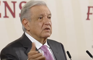 AMLO niega haber participado en elección de morenistas para gubernaturas