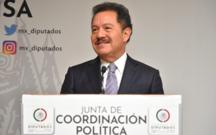 Nacho Mier acusa a Lorenzo Córdova de “traicionar a la democracia”
