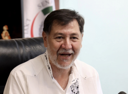Noroña asegura que morena estará en el poder al menos 40 años si medios y la “derecha continúan golpeando a morena”