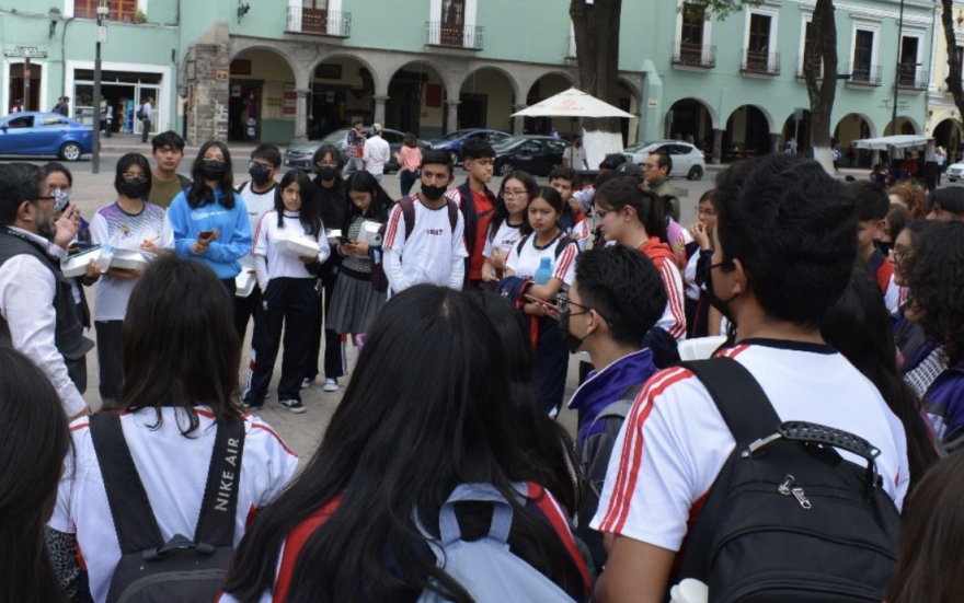 Suma la 4T a estudiantes del COBAT para ser voluntarios durante el mundial de Voleibol de Playa