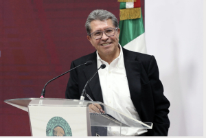 Monreal pide a críticos de la reforma electoral morenista no insultar durante debates