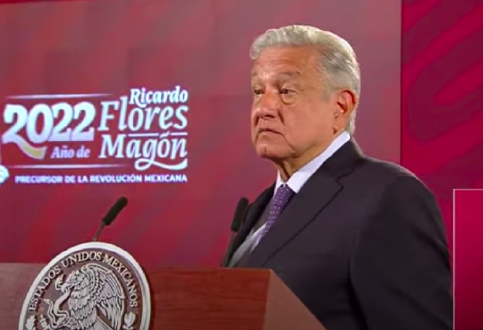 AMLO justifica a Adán Augusto por asistir a mitin proselitista en veda electoral: “me ayuda con la transformación”