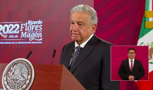 AMLO dice que busca acabar con cultura machista y feminicidios