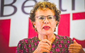 Morenistas piden a AMLO no retirarse de la política en 2024: “que recapacite”, piden