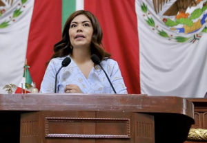 América Rangel exige investigación contra vándalos que provocaron daños durante marcha contra la gentrificación
