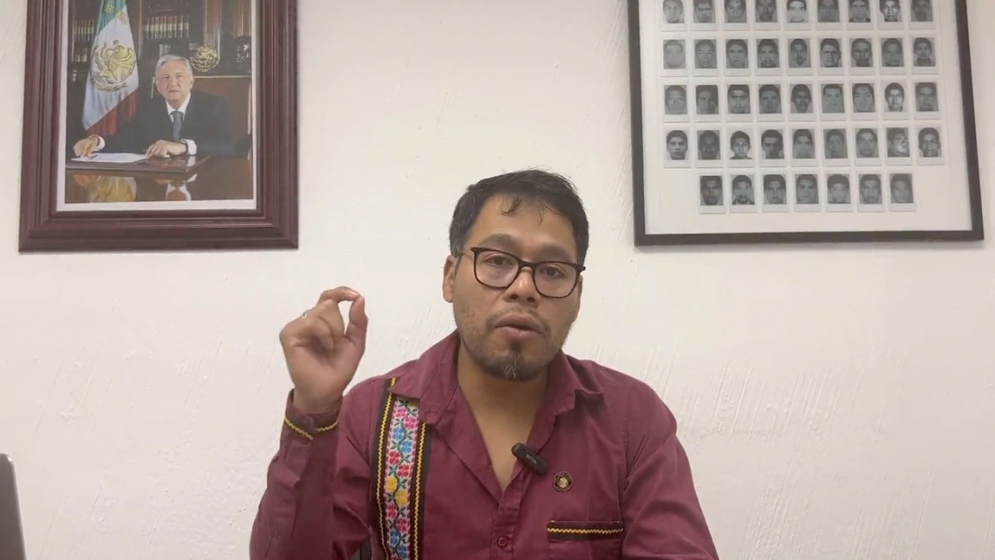Sobreviviente de Ayotzinapa reacciona al caso de 39 migrantes; acusa buitres que tratarán de hacer de los 39 el Ayotzinapa de AMLO