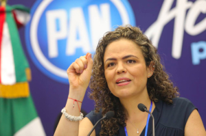 Condena Mariana Gómez del Campo que AMLO abogue “sólo por los derechos del Chapo”