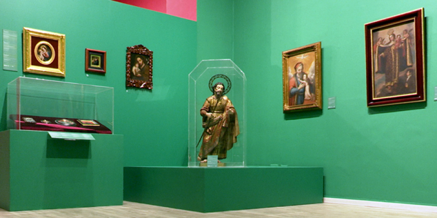 Inauguran en CCU La conformación del gusto. Muestrario de coleccionismo poblano