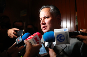 Rechaza Santiago Nieto que haya persecución política contra Francisco García Cabeza de Vaca