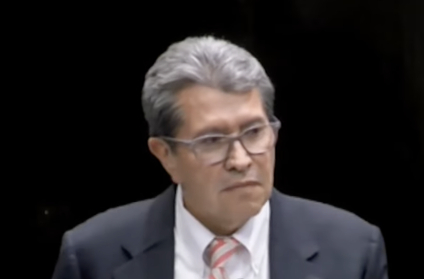 Monreal presume que los diputados le han “cumplido a la nación”