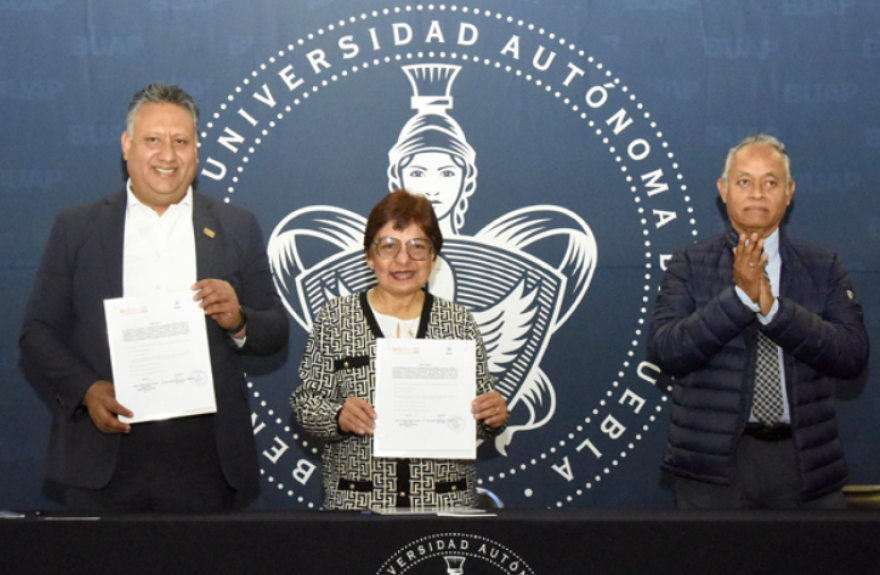 BUAP y SNTE firman convenio de colaboración