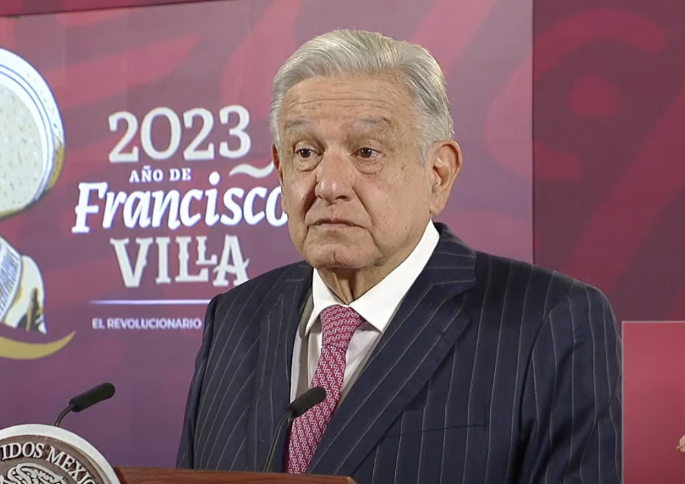 AMLO presume que pasará su cumpleaños 70 trabajando