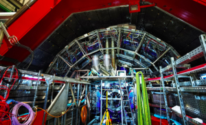 Estudiantes BUAP participan en las primeras colisiones de iones de plomo en la tercera etapa de toma de datos del LHC