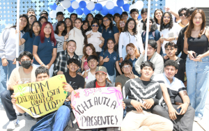 Celebran bienvenida a estudiantes del Complejo Regional Mixteca y de la prepa Simón Bolívar