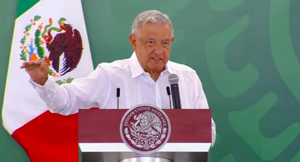 Acusa AMLO al INE de tener una estrategia política para que 4T no tenga mayoría en la Cámara de Diputados